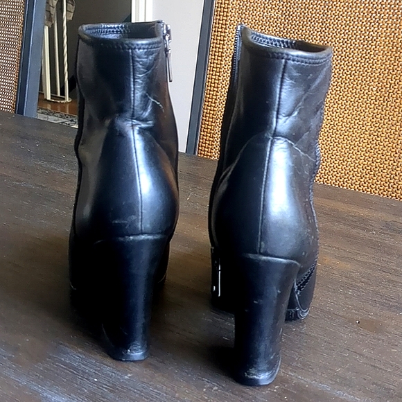 Prada Signature boots - Picture 4 of 9